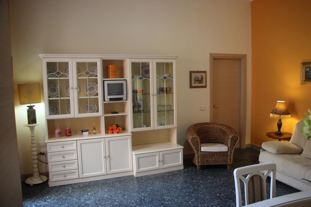 Apartament Palazzo Doria Marsala Pokój zdjęcie
