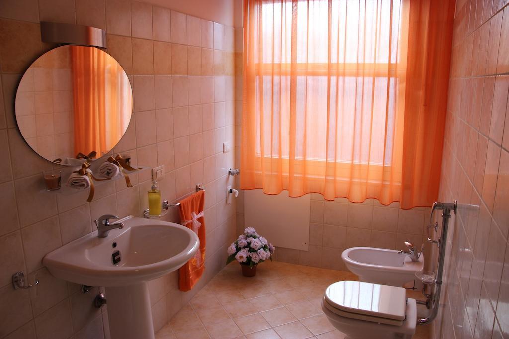 Apartament Palazzo Doria Marsala Pokój zdjęcie